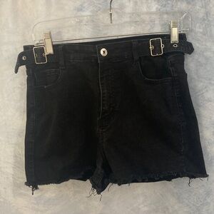 Hot Topic Distressed Black Jean Shorts With Buckles High Waisted Junior’s 7
